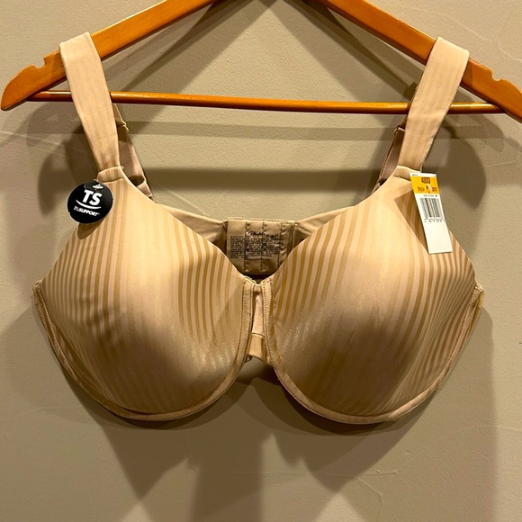 Playtex Other - PLAYTEX NWT nude TruSupport bra size 40DD
